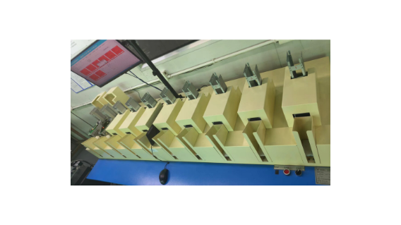 Batch smart card issuance system and encoding area