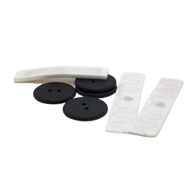 Washable RFID laundry tag for textile and garment tracking